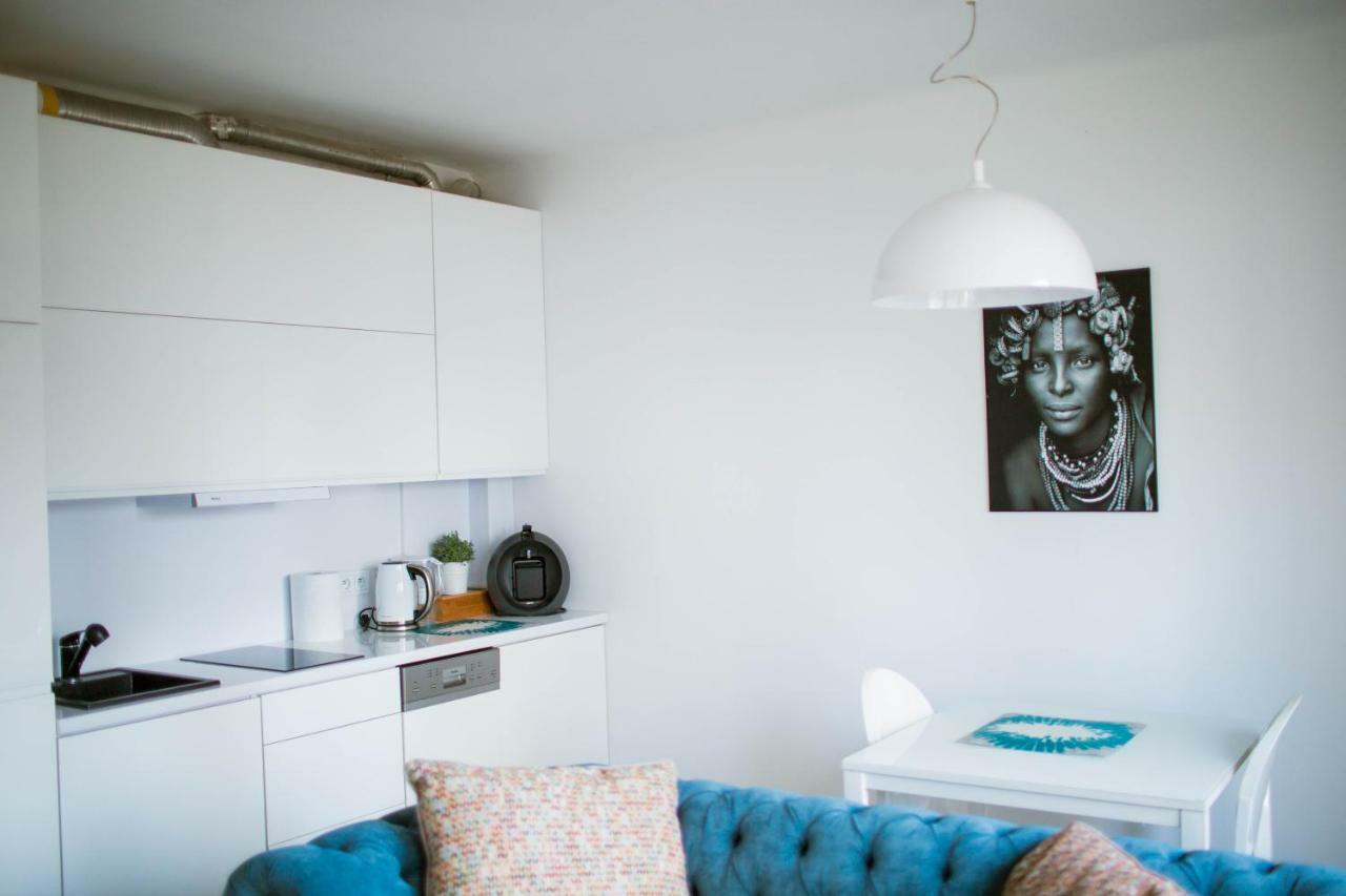 Flat White Apartament Pultusk Lägenhet Exteriör bild